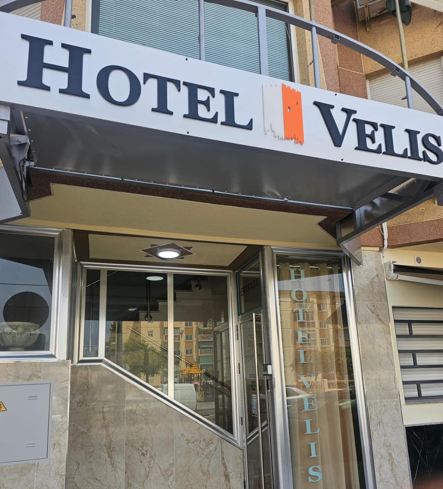 Hotel Velis ベレス エクステリア 写真